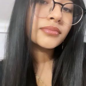 Meet your Posher, Yuliana